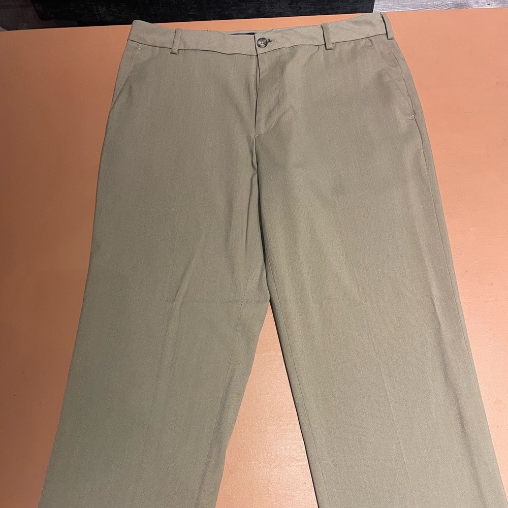 Van Heusen Tan Chinos Classic Style